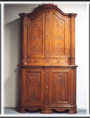 Meuble Liégeois - meuble deux corps